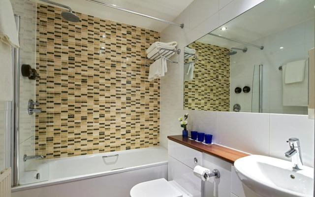 Mandolay Hotel Guildford