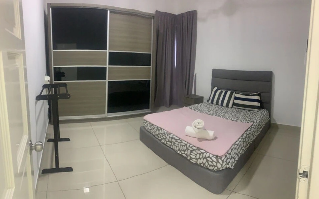 Hom Villa 16-25 pax – Guest Rooms – Bandar Penawar