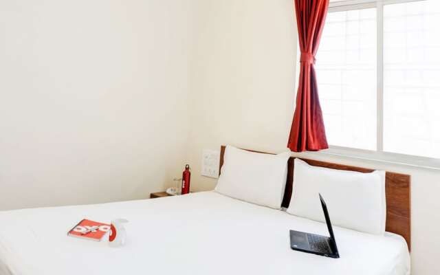 OYO Living 26804 Luxurious Studio Rooms