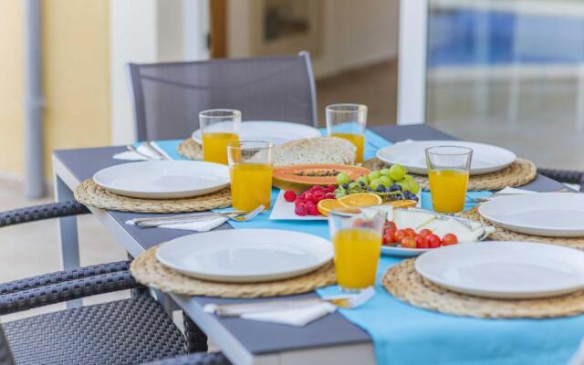 Villa Bonaire Sunset - Solar 200