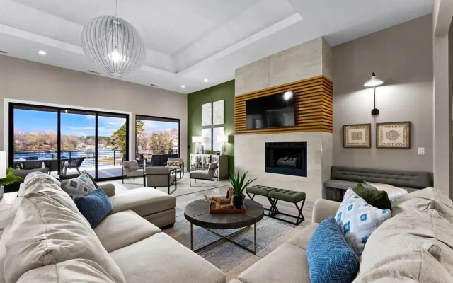 Salience Path W/heated Pool & Game Room