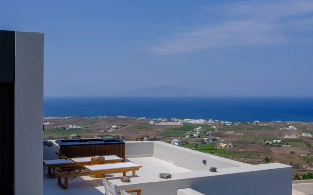 Ryolithos Suites