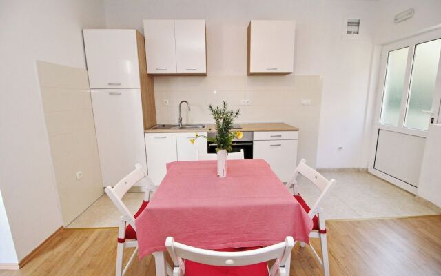 Apartments Nodilo