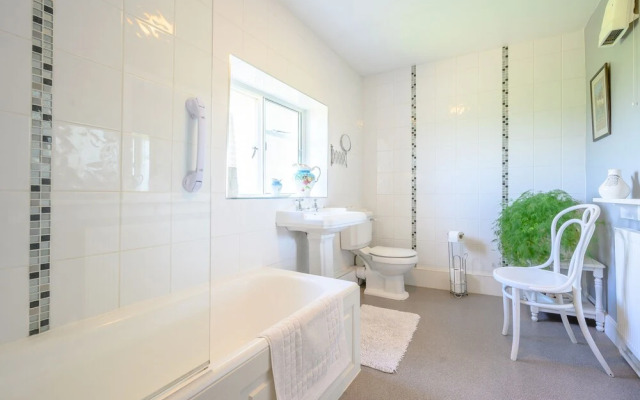 Mill Brow Apartment