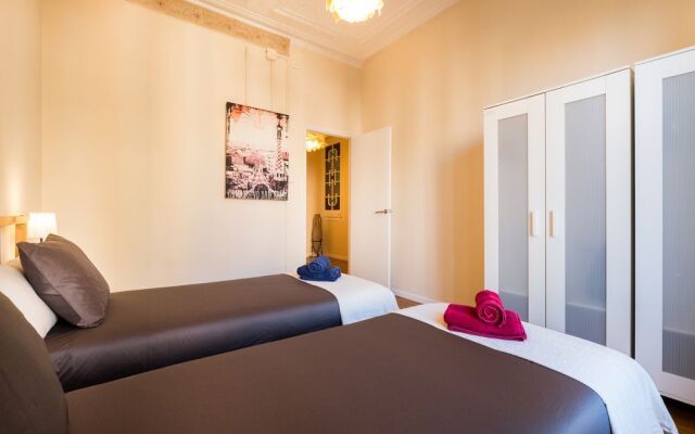 Stylish Arago in the heart of BCN