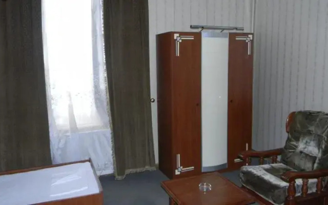 Guto Hotel