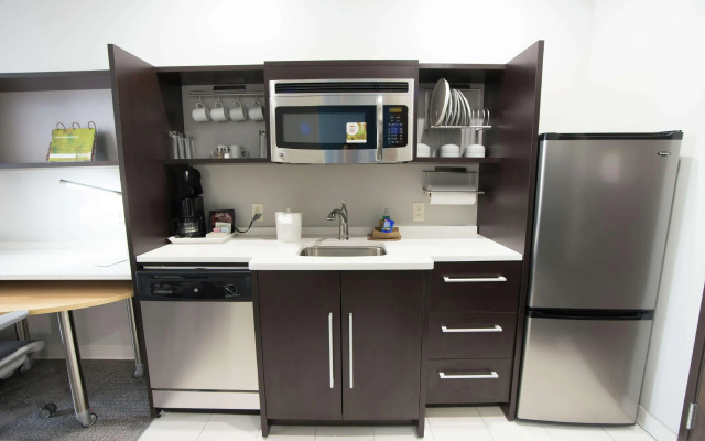 Home2 Suites by Hilton Tulsa Hills