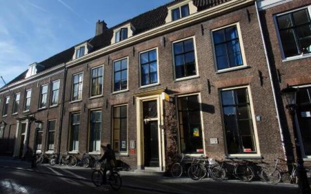 Strowis Hostel