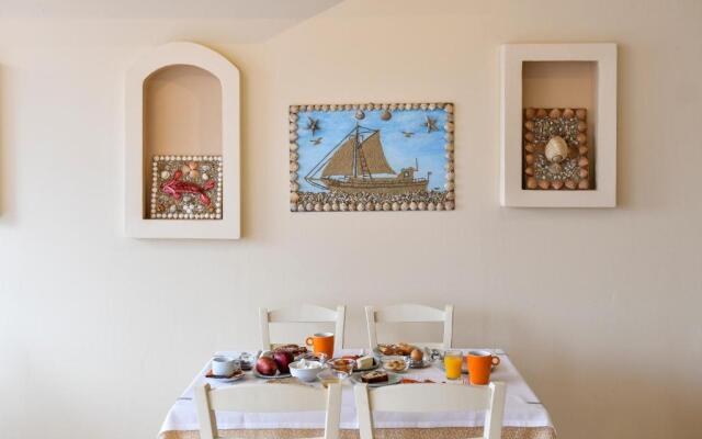 Avra Hotel