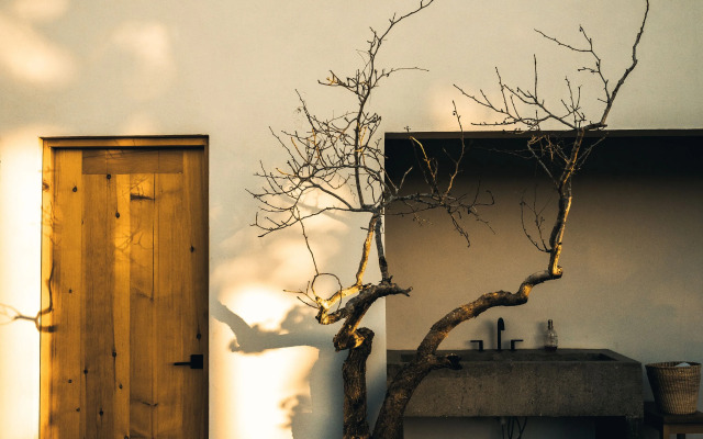 Hotel So Far So Good