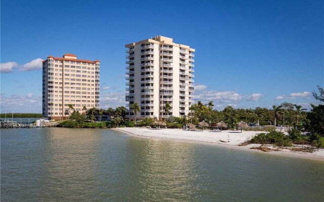 Lovers Key Beach Club PH4