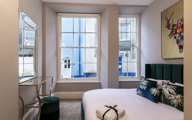 Pieces of Eight Two Bedroom Apartment