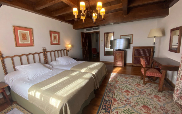 Parador De Verin
