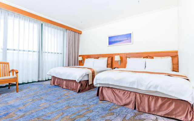 Yaling Hotel
