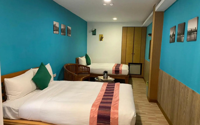 Sin Sin Hotel I