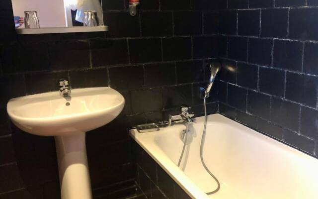 La Maison D'Hoursentut