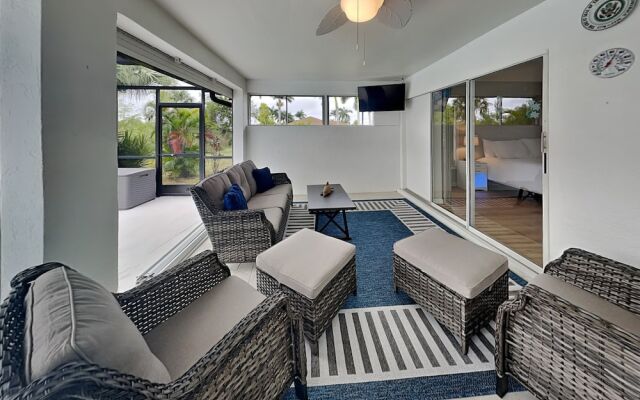 Coastal Castaway