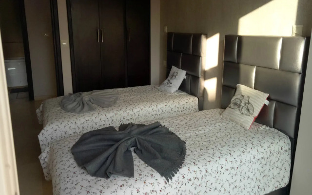 Holiday Suites