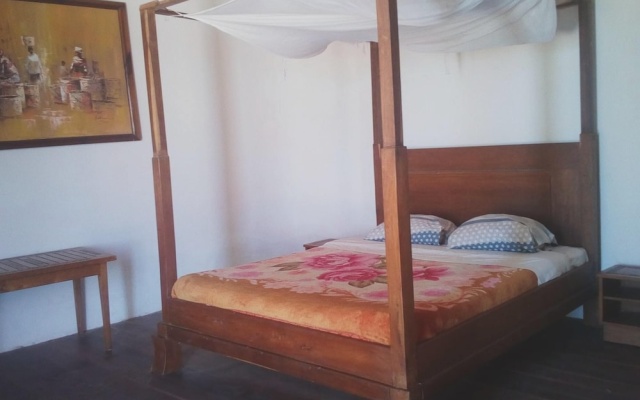House With one Bedroom in Anakao, With Furnished Garden and Wifi Near the Beach — фото 4
