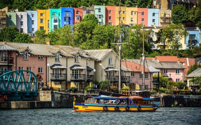 Bristol Studio Flat Off Gloucester Road