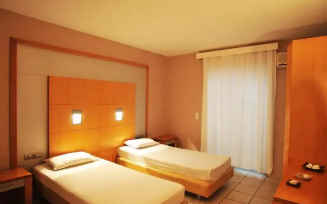 Mojo Hotel
