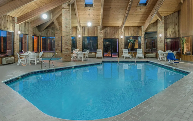 Baymont Warrenton MO