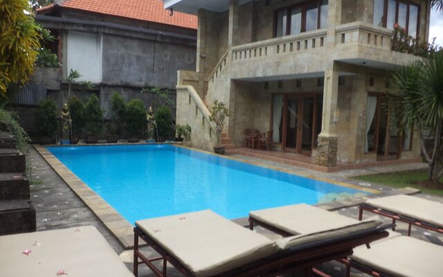 D. Ayu Guest House and Spa