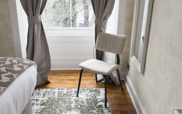 JOIVY Stylish 2bed Flat Near Calton Hill