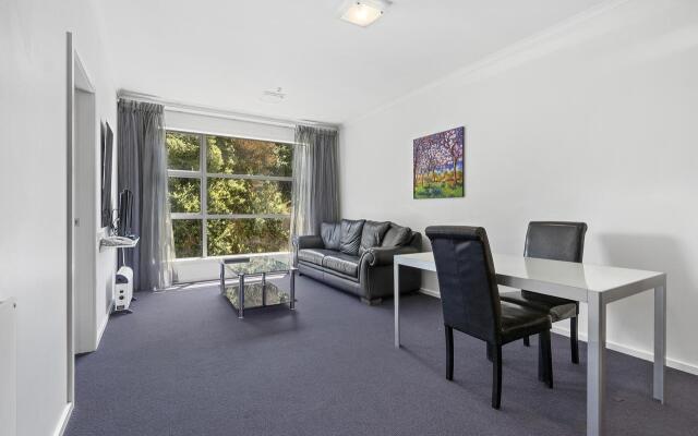 Amethyst Court Motorlodge