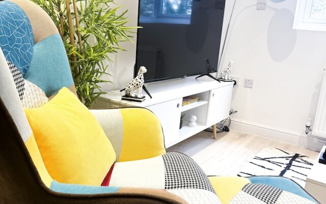 Perfect 2 bed Apartment 4 Contractors Sleep Upto 5