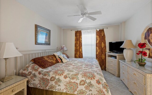 Pelican Beach 1406 1 Bedroom Condo by Pelican Beach Management