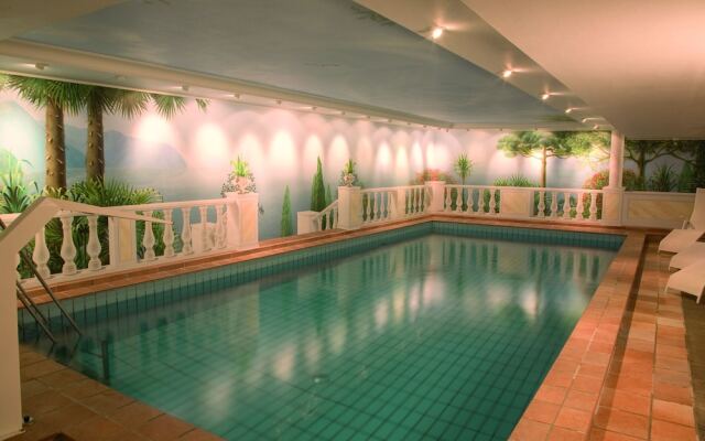 Golf- & Wellnesshotel Zur Amtsheide