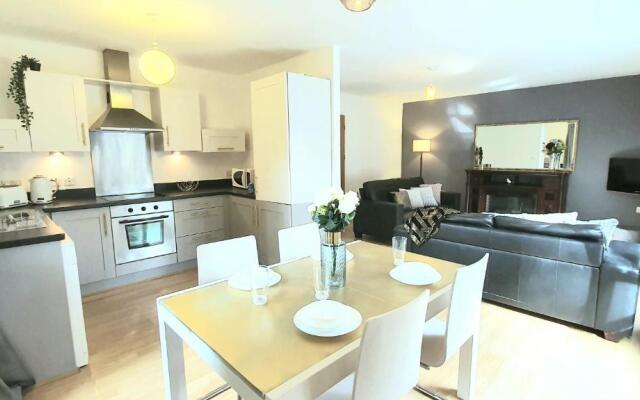 MELTON COURT APARTMENTS 2x 2bed2bath