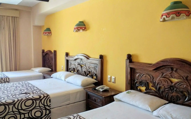 Hotel Suites Flamboyanes