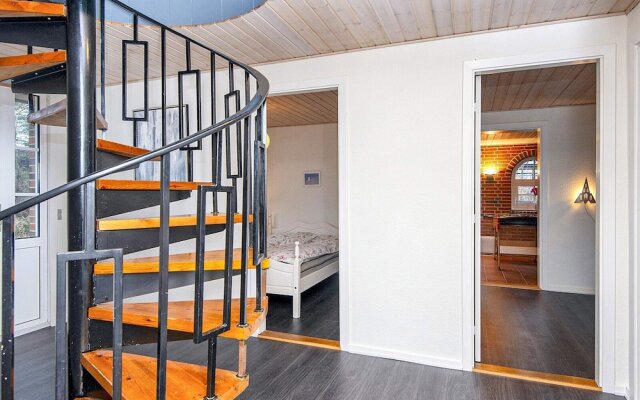 10 Person Holiday Home in Glesborg-by Traum