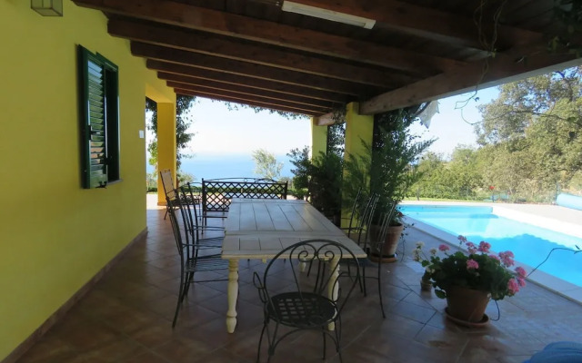 Bungalow in Maratea With Pool Near Beach