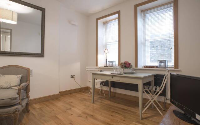 onefinestay - West Kensington apartments