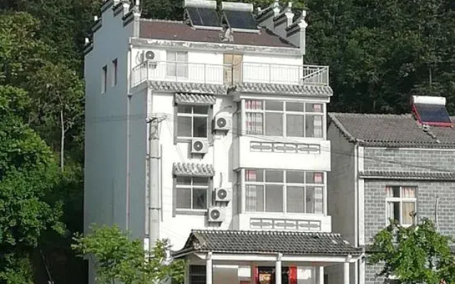 Qingliangzhai Liu Yinong Family Lodging