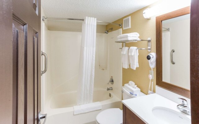 Quality Inn & Suites