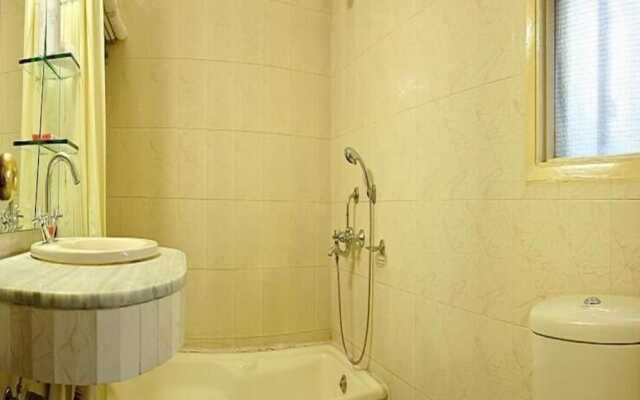 "room in Guest Room - Maplewood Guest House, Neeti Bagh, New Delhiit is a Boutiqu Guest House - Room 2"