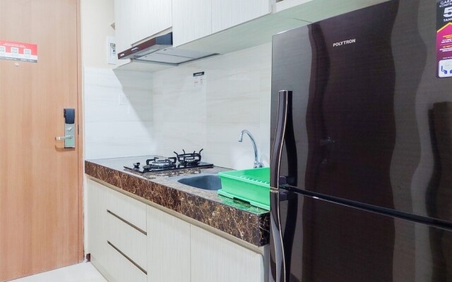 Cozy And Relaxing Studio Apartment B Residence