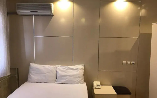 Hotel Azer