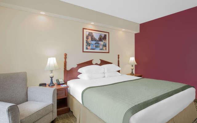 Baymont By Wyndham Prattville/Montgomery