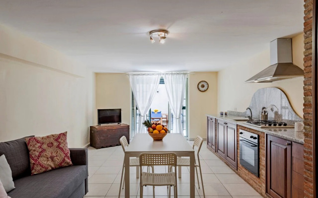 Sunrise Apartments by Wonderful Italy