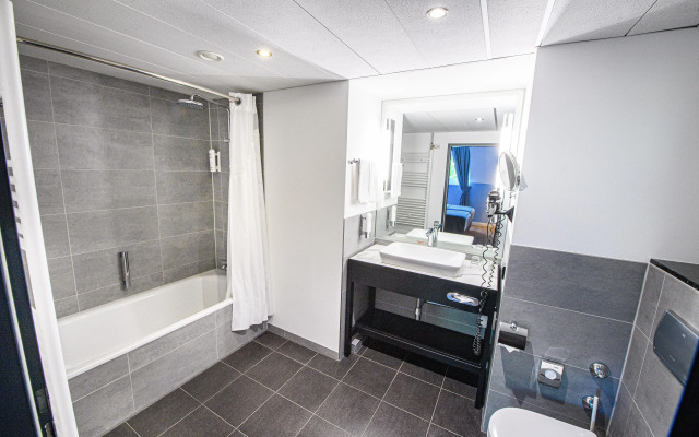 Holiday Inn Luebeck by IHG