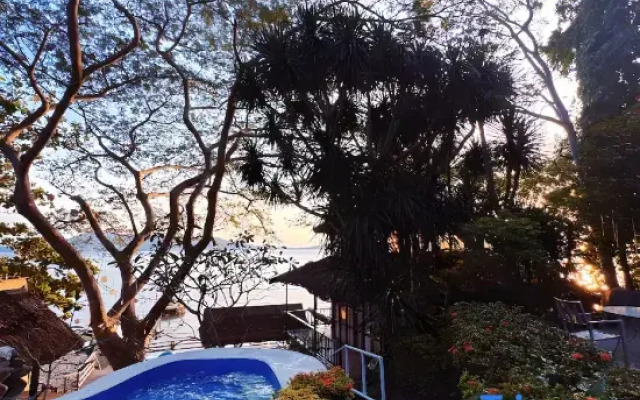 Vida Pacifica Resort and Hotel by RedDoorz