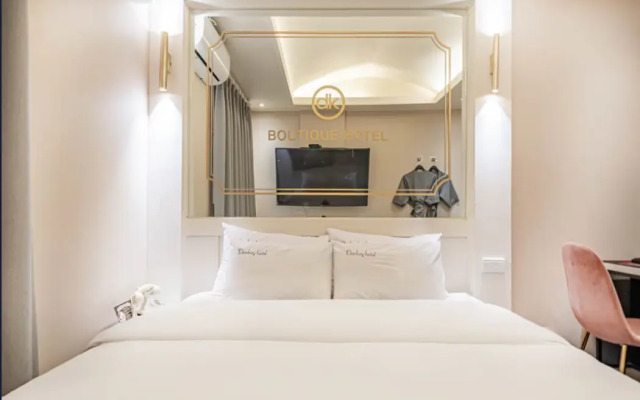 DK Hotel