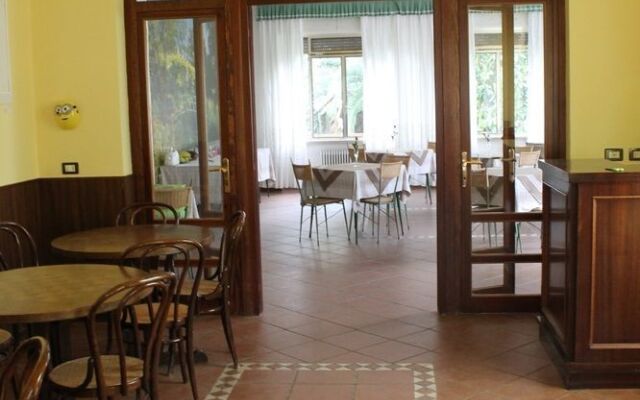 Hotel Villa Pina