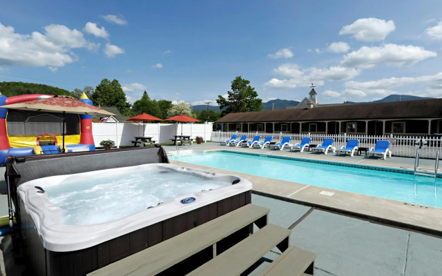 Mt Madison Inn & Suites
