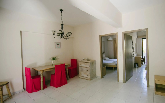 Gorgona Studios and Apartments
